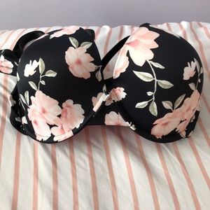 PINK 36DD Bra BRAND NEW NEVER WORN